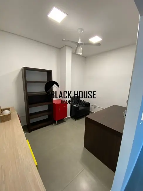 Sala Comercial para alugar, 380m2 em Jardim Faculdade, Sorocaba - SP - imagem 5 Foto 5 de Sala Comercial para alugar, 380m2 em Jardim Faculdade, Sorocaba - SP