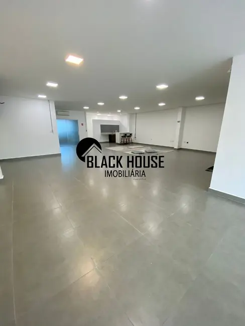 Sala Comercial para alugar, 380m2 em Jardim Faculdade, Sorocaba - SP - imagem 4 Foto 4 de Sala Comercial para alugar, 380m2 em Jardim Faculdade, Sorocaba - SP