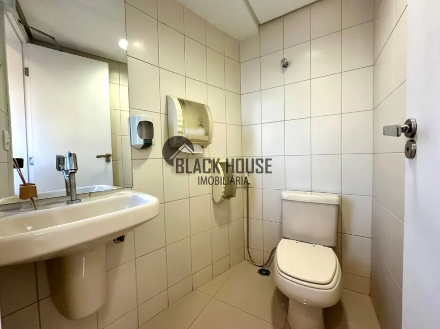 Foto 4 de Sala Comercial para alugar, 74m2 em Parque Campolim, Sorocaba - SP