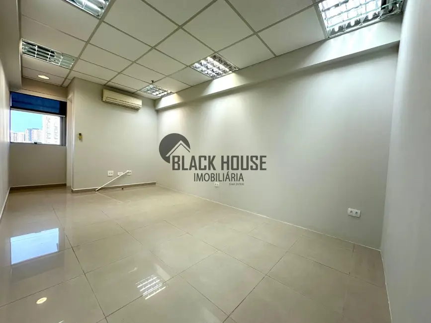 Foto 2 de Sala Comercial para alugar, 74m2 em Parque Campolim, Sorocaba - SP