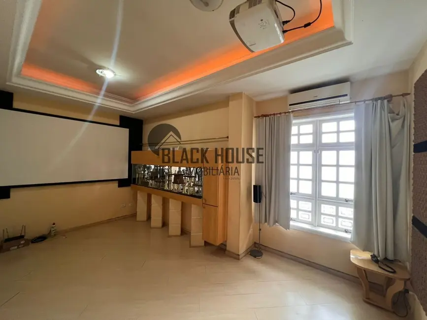 Foto 9 de Sobrado com 3 quartos para alugar, 1000m2 em Jardim dos Estados, Sorocaba - SP