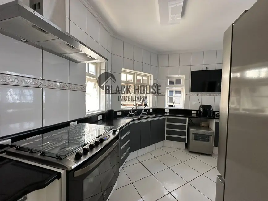 Foto 5 de Sobrado com 4 quartos à venda, 300m2 em Sorocaba - SP