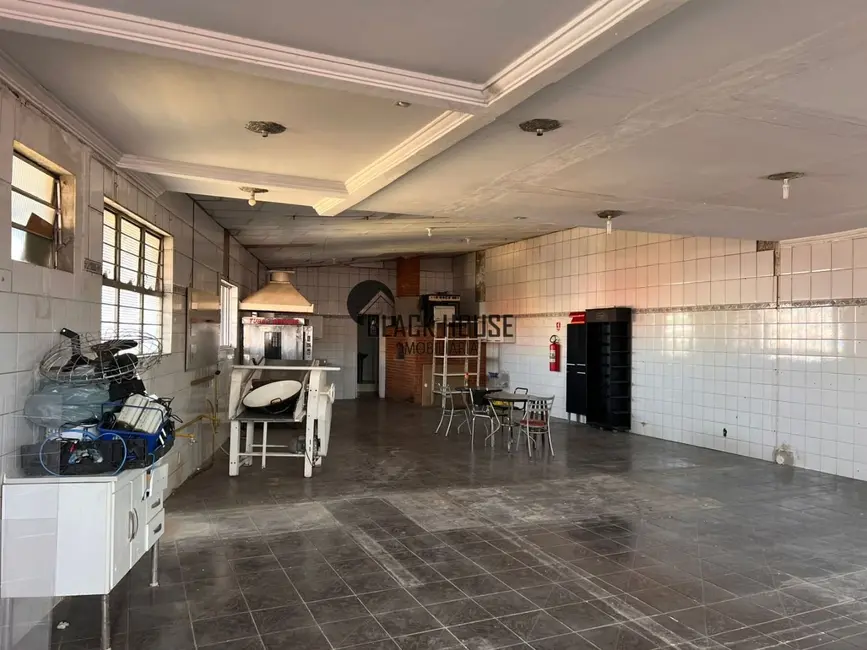 Foto 4 de Sala Comercial para alugar, 500m2 em Vila Fiori, Sorocaba - SP