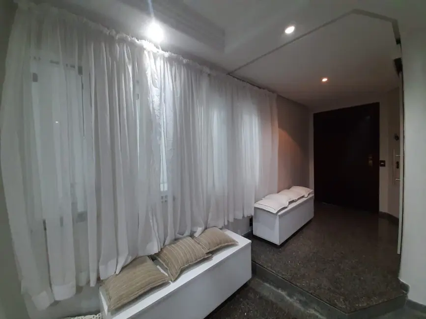 Foto 8 de Casa com 4 quartos para alugar, 386m2 em Jardim São Caetano, Sao Caetano Do Sul - SP