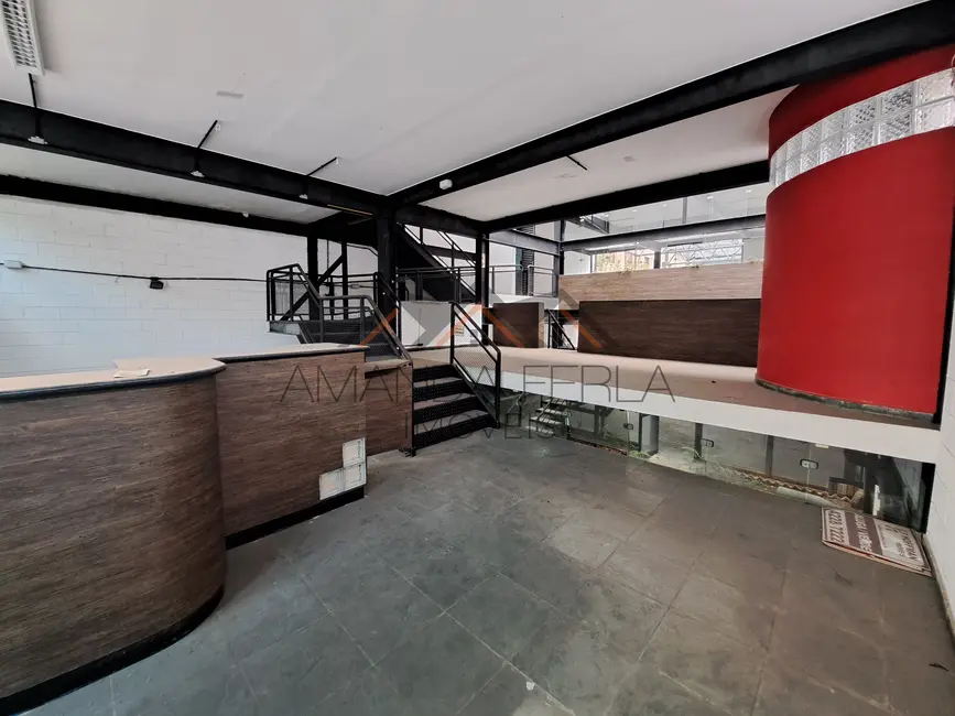 Sala Comercial à venda, 1280m2 em Santo Antônio, Sao Caetano Do Sul - SP - imagem 5 Foto 5 de Sala Comercial à venda, 1280m2 em Santo Antônio, Sao Caetano Do Sul - SP