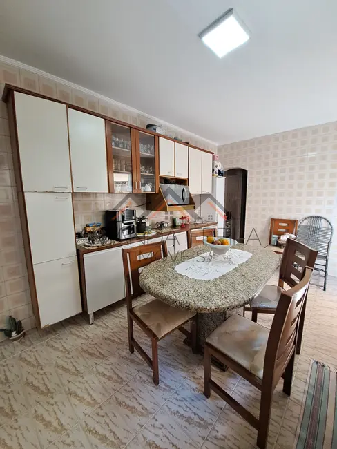 Foto 7 de Casa com 5 quartos à venda, 231m2 em Cerâmica, Sao Caetano Do Sul - SP