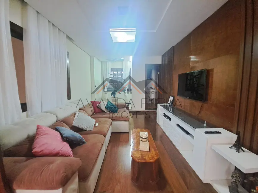 Foto 3 de Casa com 3 quartos à venda e para alugar, 280m2 em Santa Paula, Sao Caetano Do Sul - SP