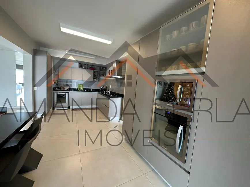 Foto 9 de Apartamento com 3 quartos para alugar, 234m2 em Santo Antônio, Sao Caetano Do Sul - SP