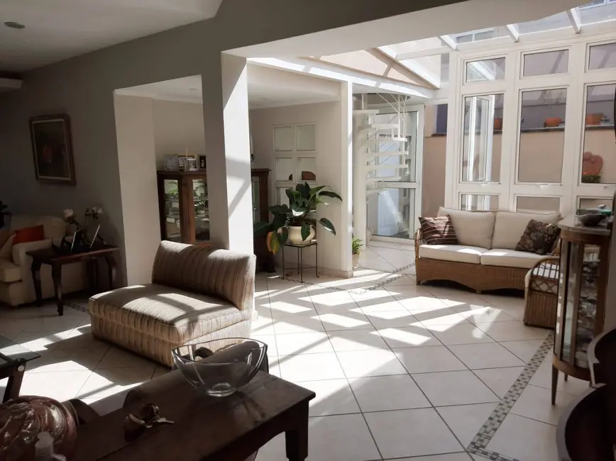 Foto 3 de Casa com 3 quartos à venda, 606m2 em Alphaville Residencial Dois, Barueri - SP