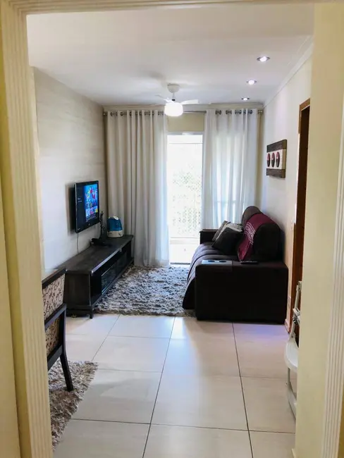 Apartamento com 3 quartos à venda, 73m2 em Jardim Tupanci, Barueri - SP - imagem 4 Foto 4 de Apartamento com 3 quartos à venda, 73m2 em Jardim Tupanci, Barueri - SP