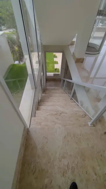 Casa com 4 quartos à venda, 470m2 em Alphaville, Santana De Parnaiba - SP - imagem 7 Foto 7 de Casa com 4 quartos à venda, 470m2 em Alphaville, Santana De Parnaiba - SP