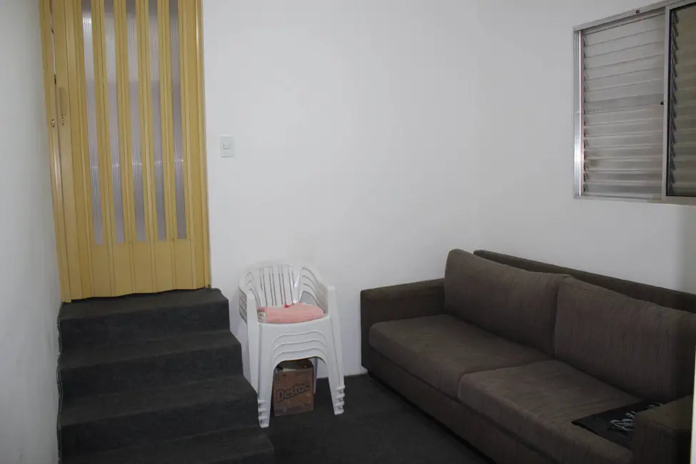 Foto 8 de Casa com 2 quartos à venda, 120m2 em Carapicuiba - SP