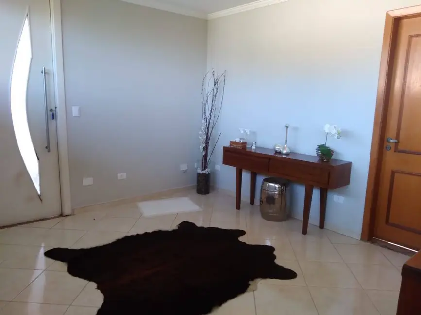 Foto 4 de Casa com 4 quartos à venda, 2200m2 em Outeiro de São Fernando, Barueri - SP