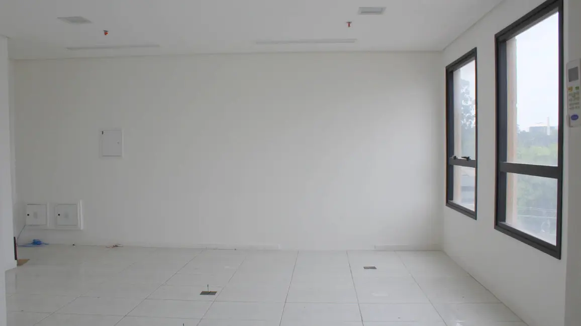 Foto 5 de Sala Comercial para alugar, 40m2 em Alphaville Industrial, Barueri - SP