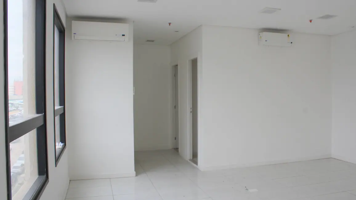 Foto 8 de Sala Comercial para alugar, 40m2 em Alphaville Industrial, Barueri - SP