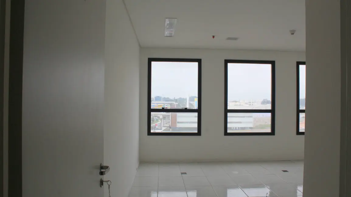 Foto 1 de Sala Comercial para alugar, 40m2 em Alphaville Industrial, Barueri - SP