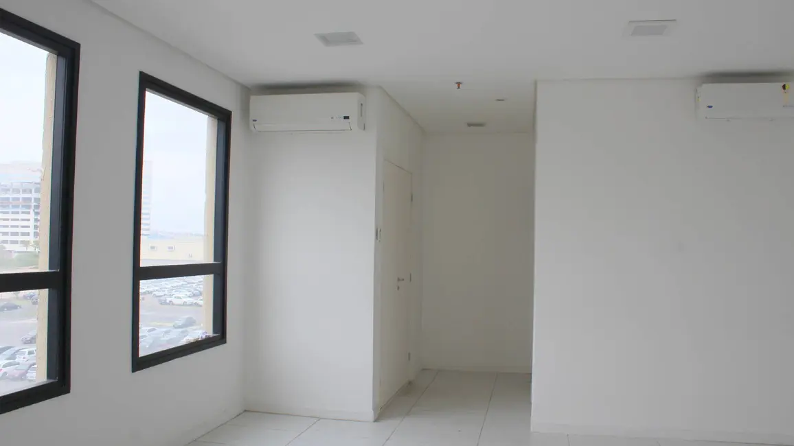 Foto 3 de Sala Comercial para alugar, 40m2 em Alphaville Industrial, Barueri - SP