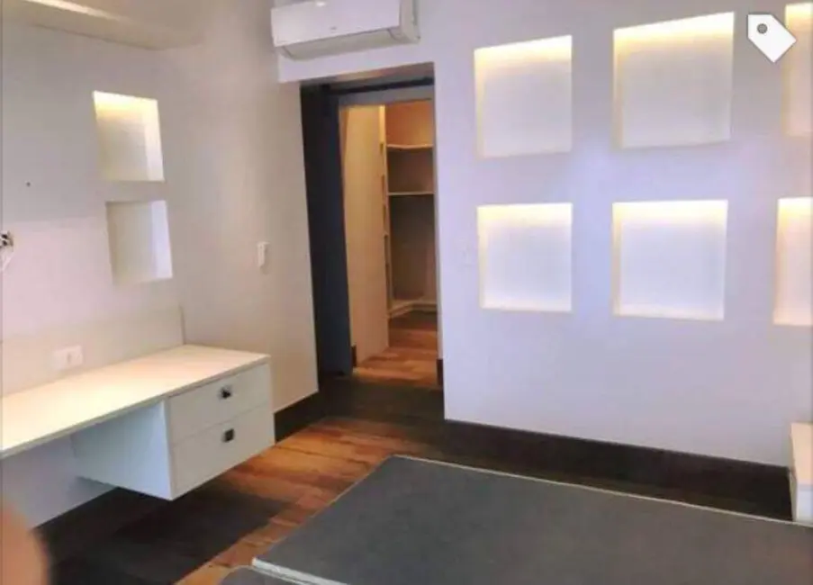 Foto 12 de Casa à venda, 680m2 em Aldeia da Serra, Barueri - SP