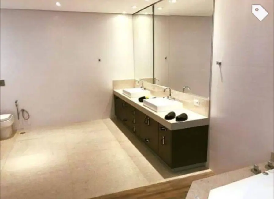 Foto 24 de Casa à venda, 680m2 em Aldeia da Serra, Barueri - SP