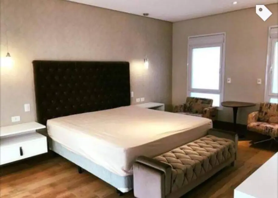 Foto 14 de Casa à venda, 680m2 em Aldeia da Serra, Barueri - SP