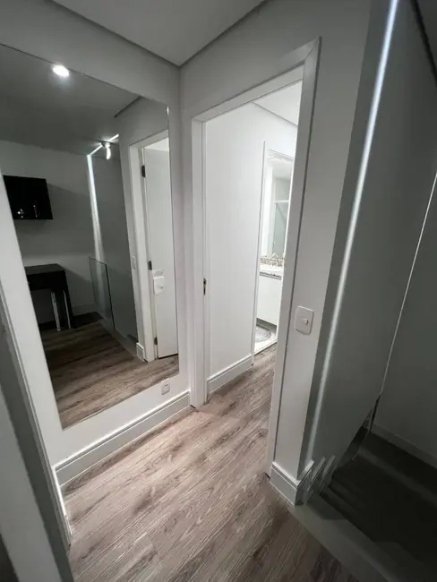 Apartamento com 3 quartos para alugar, 187m2 em Melville Empresarial I e II, Barueri - SP - imagem 2 Foto 2 de Apartamento com 3 quartos para alugar, 187m2 em Melville Empresarial I e II, Barueri - SP