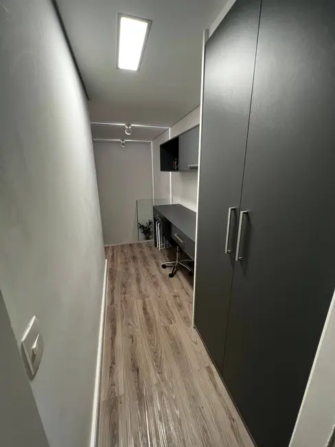 Apartamento com 3 quartos para alugar, 187m2 em Melville Empresarial I e II, Barueri - SP - imagem 8 Foto 8 de Apartamento com 3 quartos para alugar, 187m2 em Melville Empresarial I e II, Barueri - SP