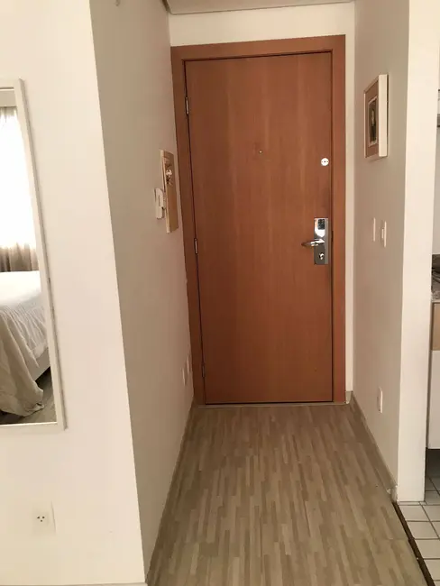 Apartamento com 1 quarto para alugar, 36m2 em Alphaville Centro Industrial e Empresarial Alphaville, Barueri - SP - imagem 8 Foto 8 de Apartamento com 1 quarto para alugar, 36m2 em Alphaville Centro Industrial e Empresarial Alphaville, Barueri - SP