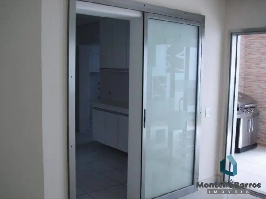 Casa de Condomínio com 4 quartos à venda, 300m2 em Swiss Park, Campinas - SP - imagem 8 Foto 8 de Casa de Condomínio com 4 quartos à venda, 300m2 em Swiss Park, Campinas - SP