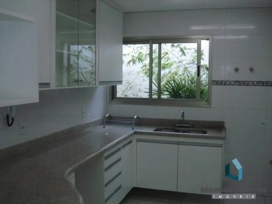 Casa de Condomínio com 4 quartos à venda, 300m2 em Swiss Park, Campinas - SP - imagem 9 Foto 9 de Casa de Condomínio com 4 quartos à venda, 300m2 em Swiss Park, Campinas - SP