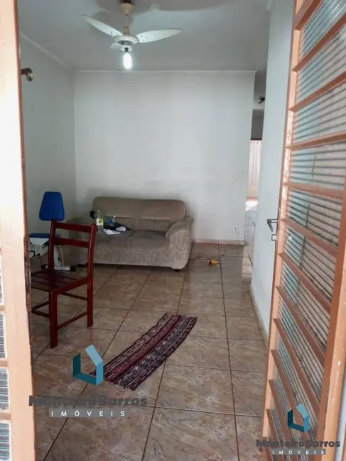 Foto 5 de Casa com 4 quartos à venda, 200m2 em Jardim García, Campinas - SP