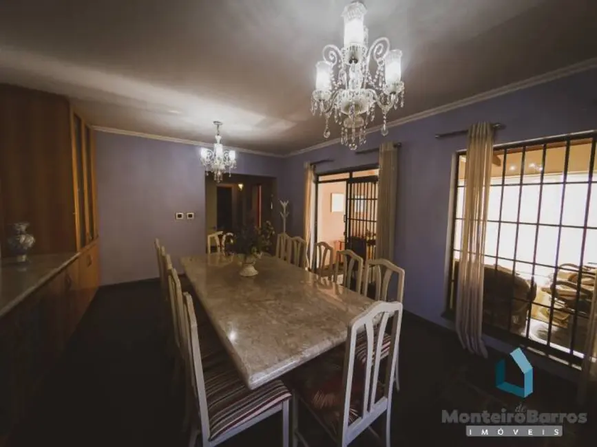 Casa com 4 quartos à venda, 328m2 em Colinas dos Álamos, Valinhos - SP - imagem 4 Foto 4 de Casa com 4 quartos à venda, 328m2 em Colinas dos Álamos, Valinhos - SP