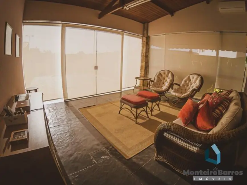 Casa com 4 quartos à venda, 328m2 em Colinas dos Álamos, Valinhos - SP - imagem 8 Foto 8 de Casa com 4 quartos à venda, 328m2 em Colinas dos Álamos, Valinhos - SP