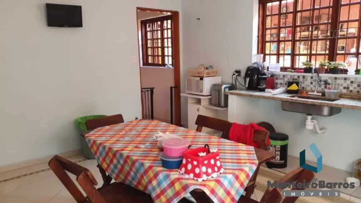 Casa com 3 quartos à venda e para alugar, 200m2 em Campinas - SP - imagem 4 Foto 4 de Casa com 3 quartos à venda e para alugar, 200m2 em Campinas - SP