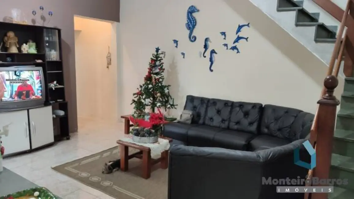 Foto 7 de Casa com 3 quartos à venda e para alugar, 250m2 em Guaruja - SP