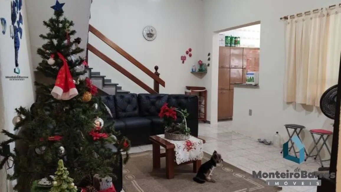 Foto 6 de Casa com 3 quartos à venda e para alugar, 250m2 em Guaruja - SP