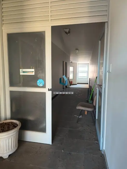 Sala Comercial para alugar, 152m2 em Ponte Preta, Campinas - SP - imagem 3 Foto 3 de Sala Comercial para alugar, 152m2 em Ponte Preta, Campinas - SP