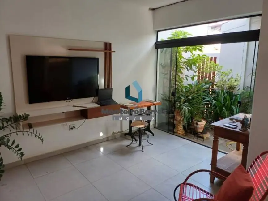 Casa com 4 quartos à venda, 241m2 em Jardim Primavera, Campinas - SP - imagem 6 Foto 6 de Casa com 4 quartos à venda, 241m2 em Jardim Primavera, Campinas - SP