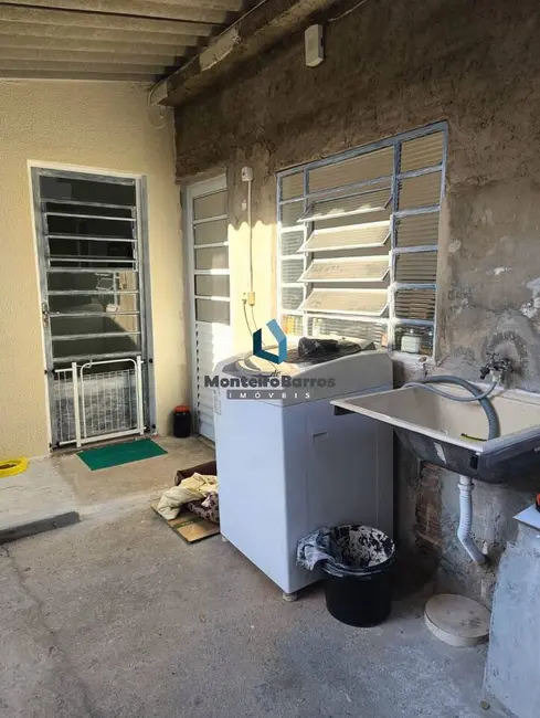 Foto 9 de Casa com 7 quartos à venda, 300m2 em Jardim Flamboyant, Campinas - SP