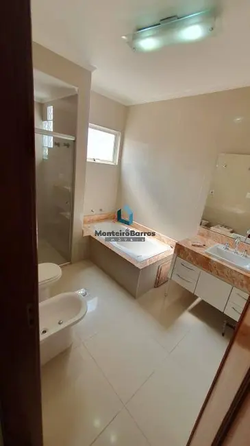 Casa com 4 quartos à venda, 290m2 em Nova Campinas, Campinas - SP - imagem 4 Foto 4 de Casa com 4 quartos à venda, 290m2 em Nova Campinas, Campinas - SP