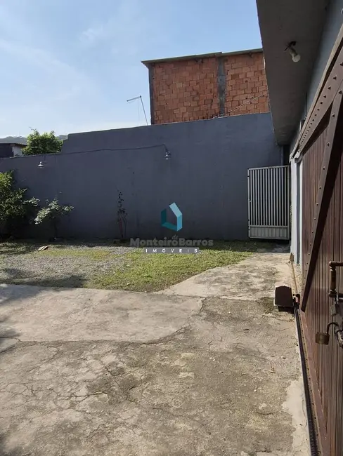 Casa com 1 quarto à venda e para alugar, 200m2 em Enseada, Guaruja - SP - imagem 4 Foto 4 de Casa com 1 quarto à venda e para alugar, 200m2 em Enseada, Guaruja - SP