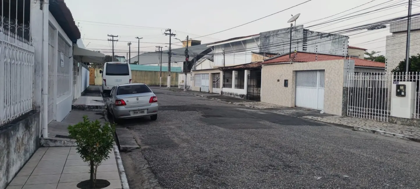 Foto 3 de Terreno / Lote à venda, 272m2 em Cirurgia, Aracaju - SE