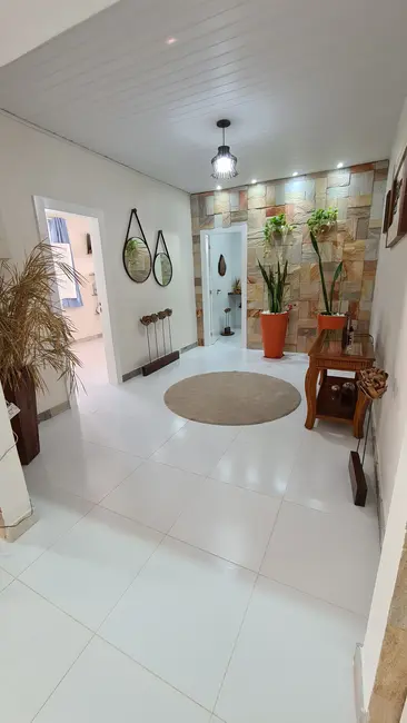 Chácara com 3 quartos à venda em Zona de Expansão (Areia Branca), Aracaju - SE - imagem 4 Foto 4 de Chácara com 3 quartos à venda em Zona de Expansão (Areia Branca), Aracaju - SE