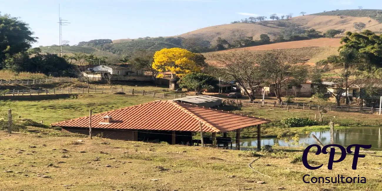 Foto 4 de Sítio / Rancho com 3 quartos à venda em Centro, Ouro Fino - MG