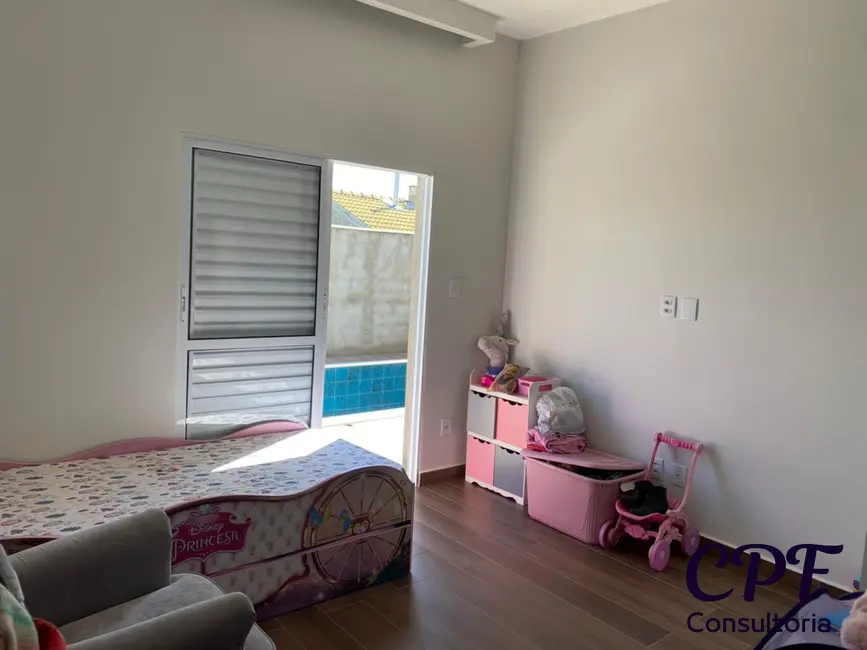 Foto 2 de Casa de Condomínio com 3 quartos à venda e para alugar, 217m2 em Campo Novo, Braganca Paulista - SP