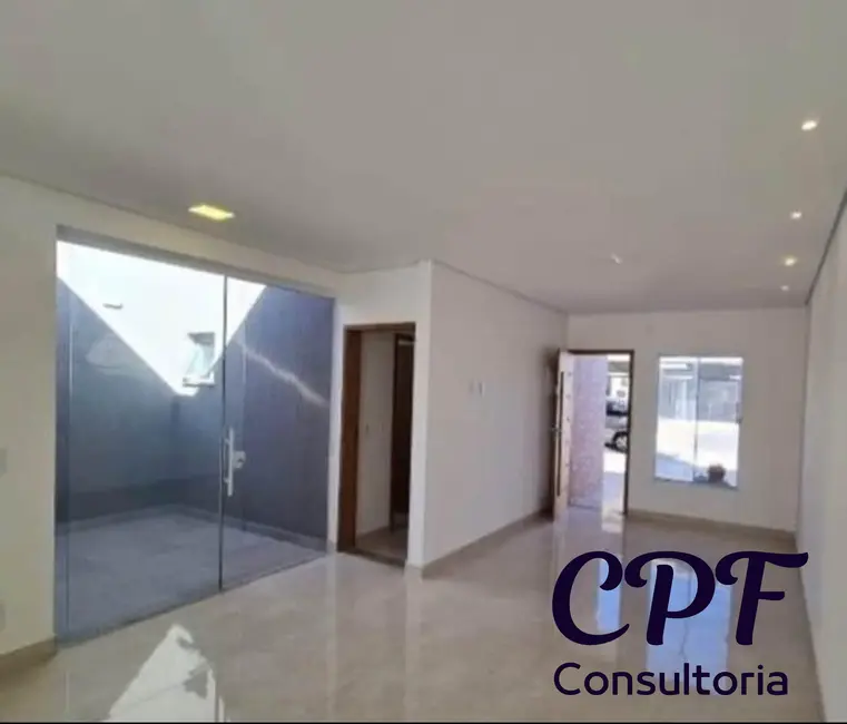 Casa com 3 quartos à venda, 140m2 em Braganca Paulista - SP - imagem 2 Foto 2 de Casa com 3 quartos à venda, 140m2 em Braganca Paulista - SP
