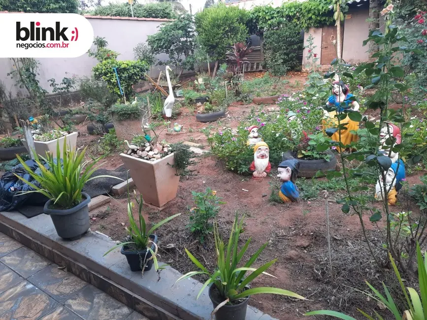 Foto 2 de Casa com 2 quartos à venda, 135m2 em Catanduva - SP