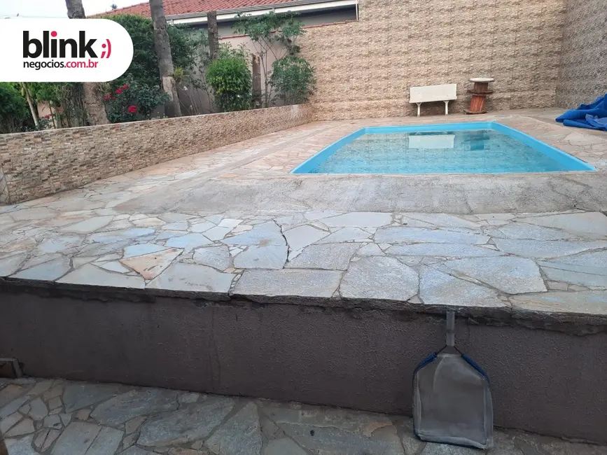 Foto 1 de Casa com 2 quartos à venda, 135m2 em Catanduva - SP