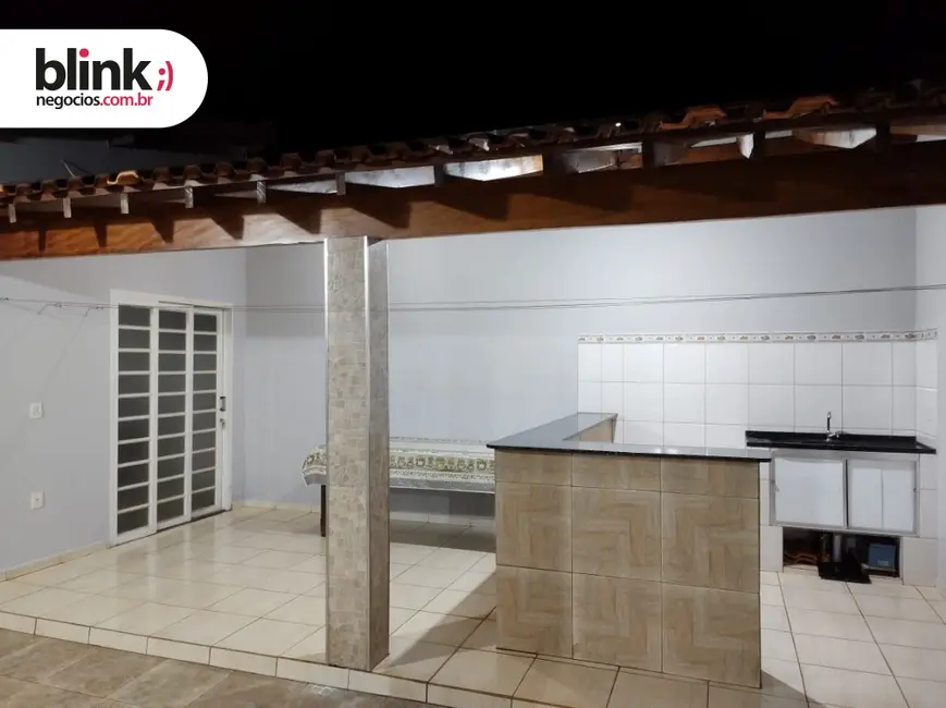 Foto 2 de Casa com 3 quartos à venda, 181m2 em Parque Glória I, Catanduva - SP