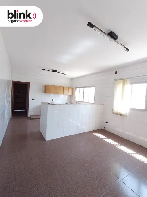 Foto 4 de Casa com 4 quartos à venda, 273m2 em Catanduva - SP