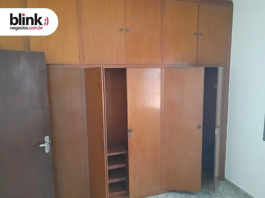 Foto 8 de Casa com 3 quartos à venda, 213m2 em Catanduva - SP